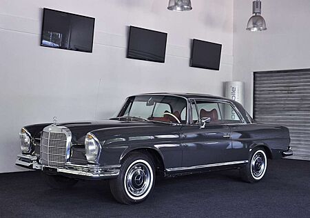 Mercedes-Benz 280 SE Coupe (W111) ! Wertgutachten (2+ / 119 T€) !