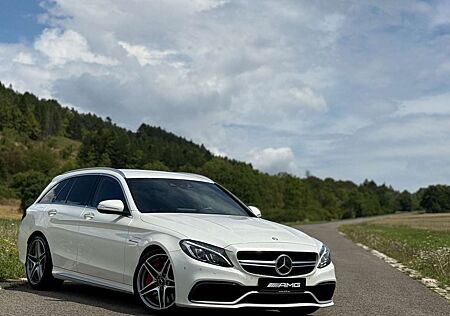 Mercedes-Benz C 63 AMG C 63 S AMG/Perf.AGA/LED/Burmester/Comand/HUD/