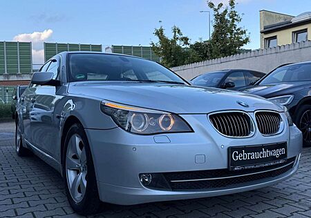 BMW 523 i Limo. Automatik Leder Navi Xenon El.GSHD