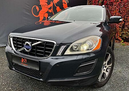 Volvo XC 60 XC60 #TÜV#SCHECKHEFT#PANO#KAMERA#NAVI#SHZ#TOP!