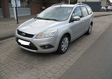 Ford Focus Turnier 1.6 TDCi DPF Ghia Tüv 2027