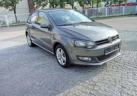 VW Polo Volkswagen Life