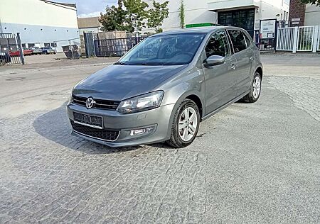 VW Polo Volkswagen Life