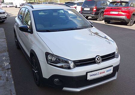 VW Polo Volkswagen CrossPolo Urban White