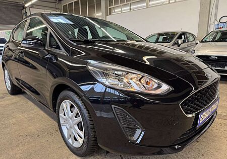 Ford Fiesta -LED-NAVI-DAB-Winterpaket-1 Hand-4 Türig