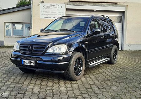 Mercedes-Benz ML 320 Rostfrei guter Zustand, Navi,Klima, Automatik,AHK!