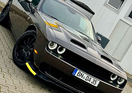 Dodge Challenger Automatik SXT 2019, V6 vollleder 3,6L