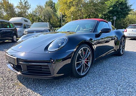 Porsche 992 911 Targa 4 S+BOSE+MATRIX+NAVI+SPORTABGAS+CHRONO