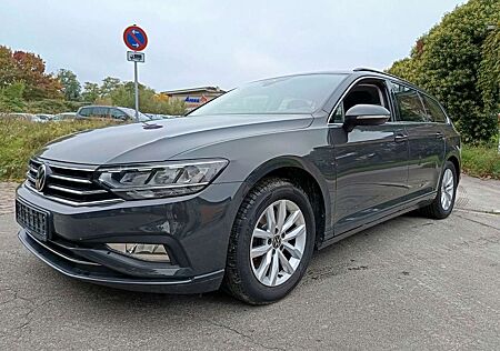VW Passat Variant Volkswagen Business