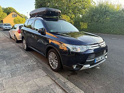 Mitsubishi Outlander 2.2 DI-D 4WD Automatik Instyle