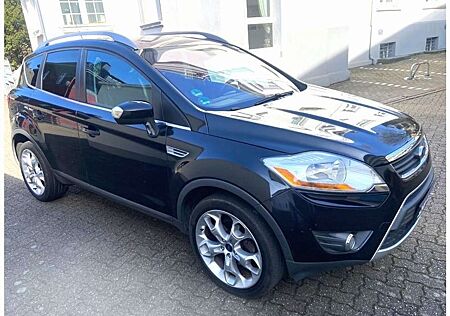 Ford Kuga 2.0 TDCi 4x4 Titanium