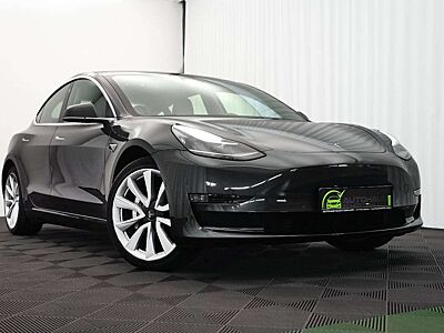 Tesla Model 3 Dual AWD RFKMRA+P-DACH+E-SITZE+KEYLESS