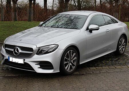 Mercedes-Benz E 200 E Coupe, AMG Line Widescreen Multibeam Burmester