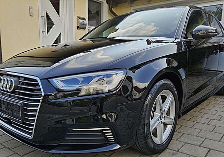 Audi A3 Sportback 40e-tron*FERNLICHTASS*GR.INSPEKTION NEU!