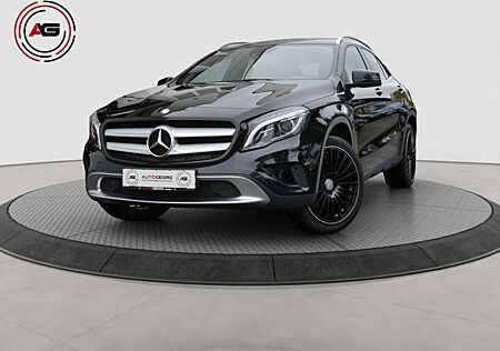 Mercedes-Benz GLA 250 4M NAVI KAMERA SPURPAKET PARKASS. 19ZOLL