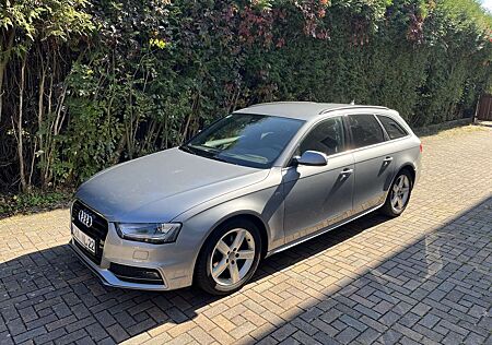 Audi A4 Avant 2.0 TDI DPF clean diesel multitronic Ambitio