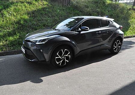 Toyota C-HR Hybrid 2.0 Team Deutschland