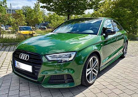 Audi A3 35 TFSI S line lim B&O Leder Pano Grün