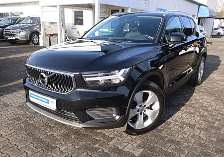Volvo XC 40 XC40 XC40 D4 AWD Geartronic Momentum|PANO|NAVI|R-CAM|