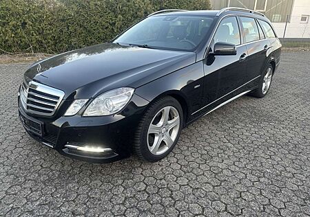 Mercedes-Benz E 300 CDI BlueEfficiency * AHK * Automatik
