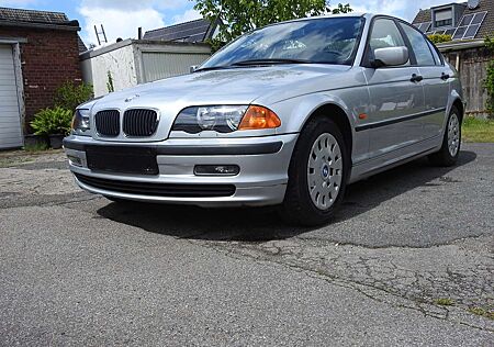 BMW 316 1.Hand. Xenon. Sitzheizung. Klimaautomatik!