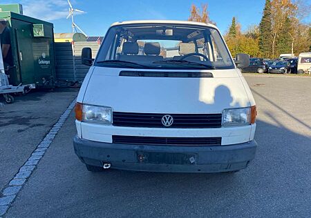 VW T4 Caravelle Volkswagen T4/MULTIVAN/CARAVELLE GL TD 70C3H2