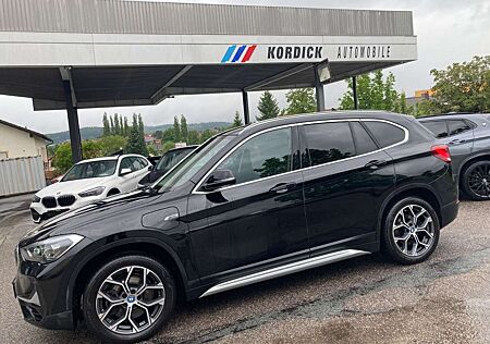 BMW X1 xDrive 25e "xLine"/NAVI+/AHK/ACC/HUD/SHZ