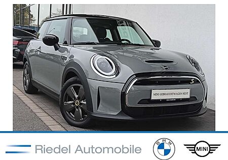 Mini Cooper S Countryman Cooper SE Countryman COOPER SE Cooper SE Essential Trim Navi 16"LMR