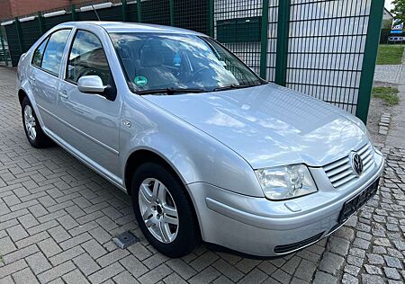 VW Bora Volkswagen Pacific 1.6 Autom-Klimaaut-2.Hand-Tüv-Inspe-neu