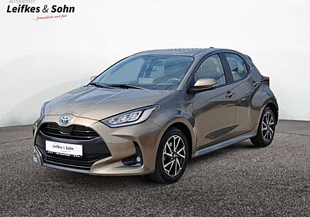 Toyota Yaris Hybrid 1.5 VVT-i Team Deutschland