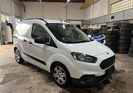 Ford Transit Courier Trend*KAMERA*NAVI*SCHIEBETÜR R&L