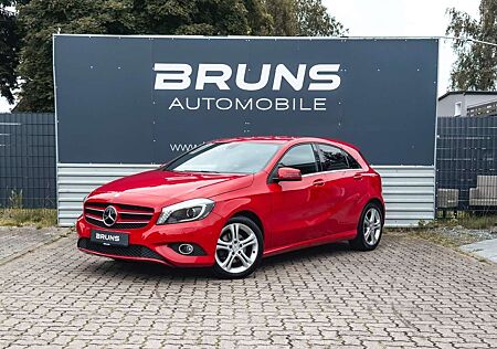 Mercedes-Benz A 180 BlueEfficiency Style Bi-Xenon Park-Assist.