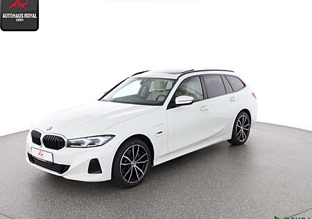 BMW 320 e T xDrive PANORAMA,KAMERA,HEADUP,1.HAND,SH