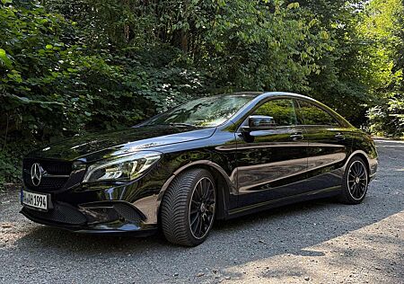 Mercedes-Benz CLA 220 CLA Diesel d 7G-DCT Peak Edition