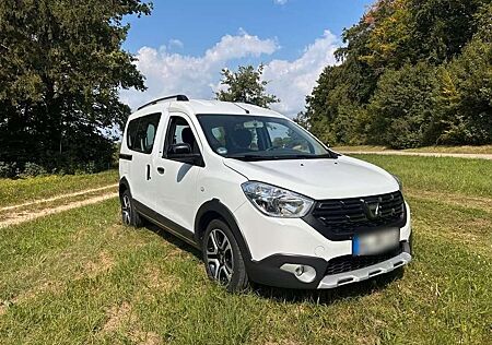 Dacia Dokker TCe 115 Stepway Celebration