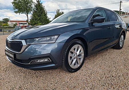 Skoda Octavia Combi First Edition