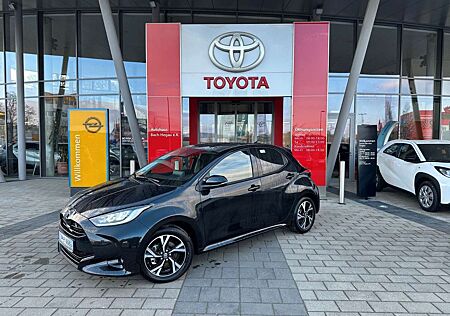 Toyota Yaris Hybrid Team Deutschland,APPLE,LED,SITZ-HZG