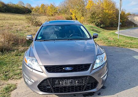 Ford Mondeo Turnier Titanium Vollausst.