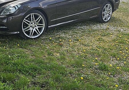 Mercedes-Benz E 350 CDI DPF Cabrio BlueEFFICIENCY 7G-TRONIC Elegance