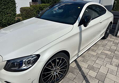 Mercedes-Benz C 400 Coupe 4Matic 9G-TRONIC AMG Line