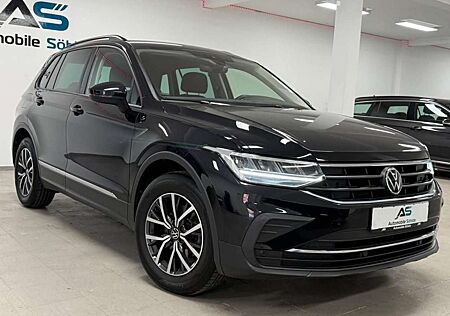 VW Tiguan Volkswagen 1.5 TSi Life Navi/LED/AHK/ACC/Shzg/PDC