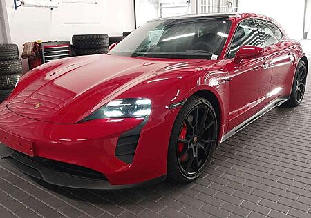 Porsche Taycan GTS Sport Turismo MATRIX PANO CHRONO BOSE
