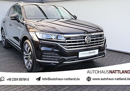 VW Touareg Volkswagen Atmosphere 4Motion RFK ACC Pano AHK