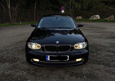 BMW 116 Neue Steuerkette / Unfallfrei
