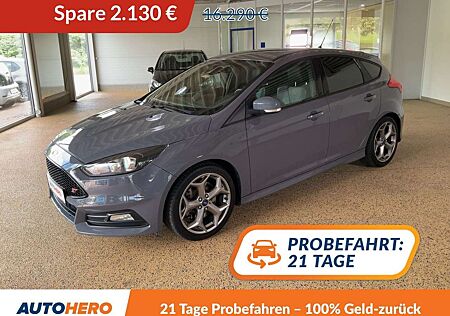 Ford Focus gebraucht kaufen Ford Focus 2.0 EcoBoost ST*NAVI*PDC*KLIMA