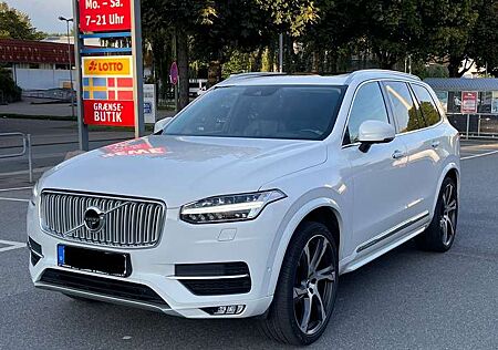 Volvo XC 90 XC90 D5 AWD Geartronic Inscription 7 sitzer