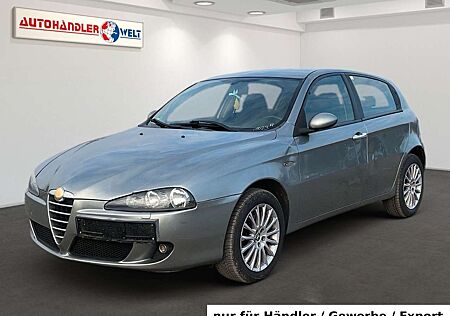 Alfa Romeo 147 1.6 T-Spark 5-trg. Dual-Climatic SHZ