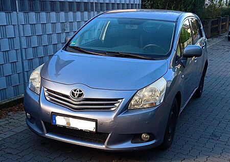 Toyota Verso 1.8 Travel