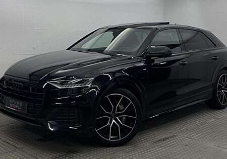 Audi Q8 50 TDI quattro S line PANO+AHK+LUFT+22Z+MEMO+