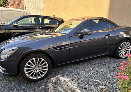 Mercedes-Benz SLK 200 BlueEfficiency (172.448)